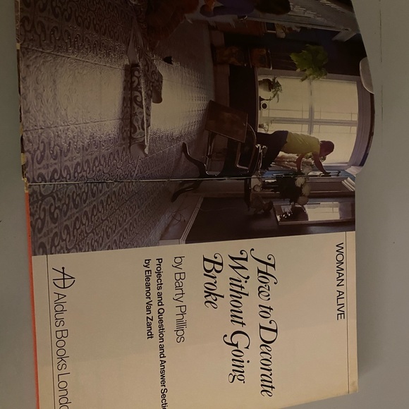 ⚡️3/$15⚡️ How to decorate without going broke by Women Alive - Picture 2 of 11